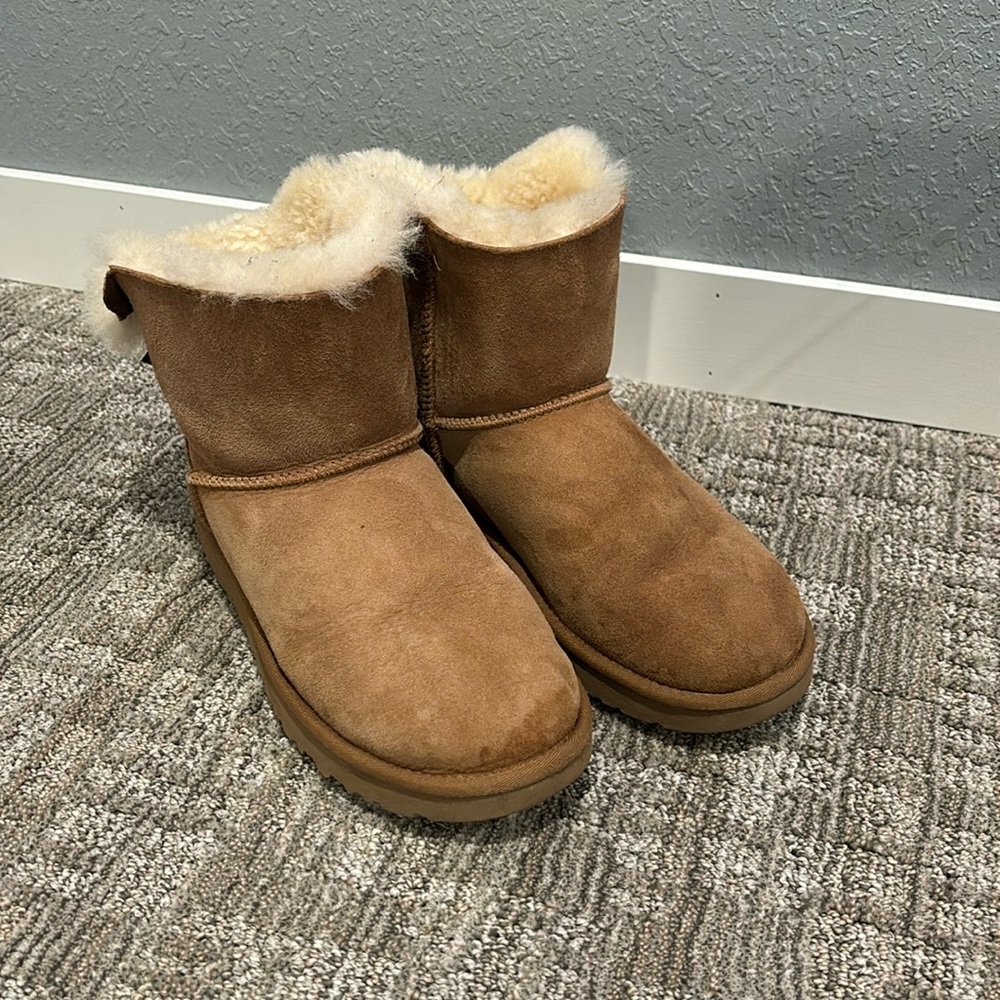UGG: Women’s Mini Bailey Bow ll Boot